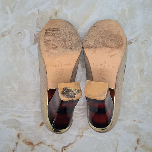 Elaine Turner Renee Metallic Sueded Closed Toe Pumps Size 6 - Picture 7 of 7